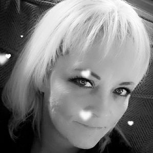 Meet your Posher, Becky